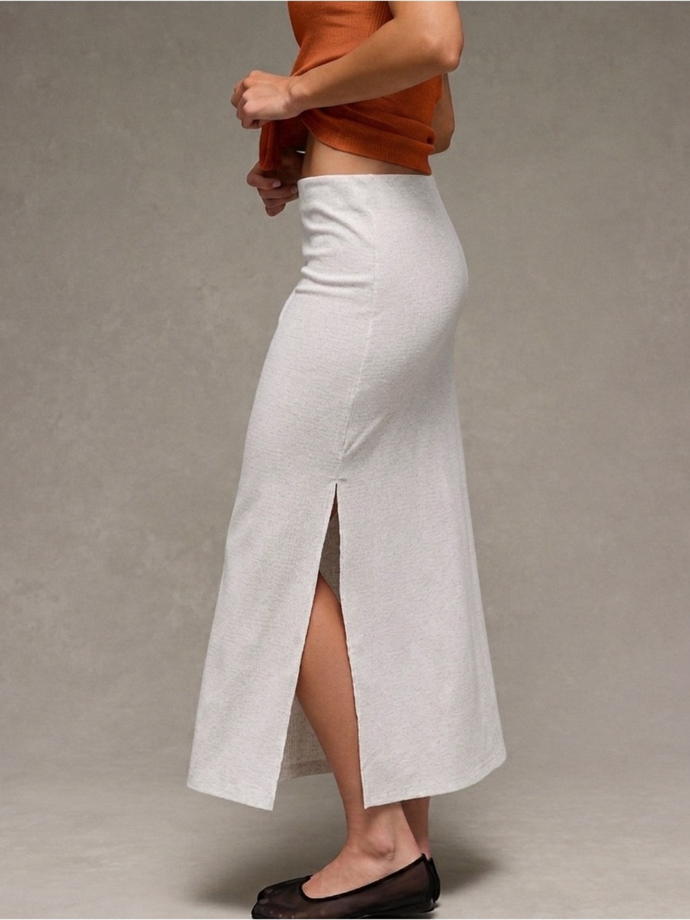NWOT American Eagle High-Waisted Ribbed Knit Light Gray Maxi Skirt - Picture 2 of 6